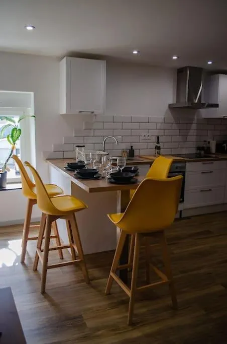 Joli Loft Apartment Ploermel France